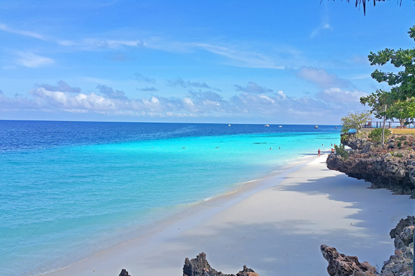 What to Carry for the Ultimate Unlocking Diani–Mombasa Vacation